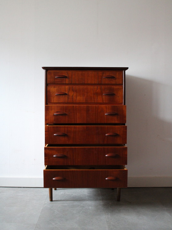 Image 1 of Cassettiera danese vintage in teak