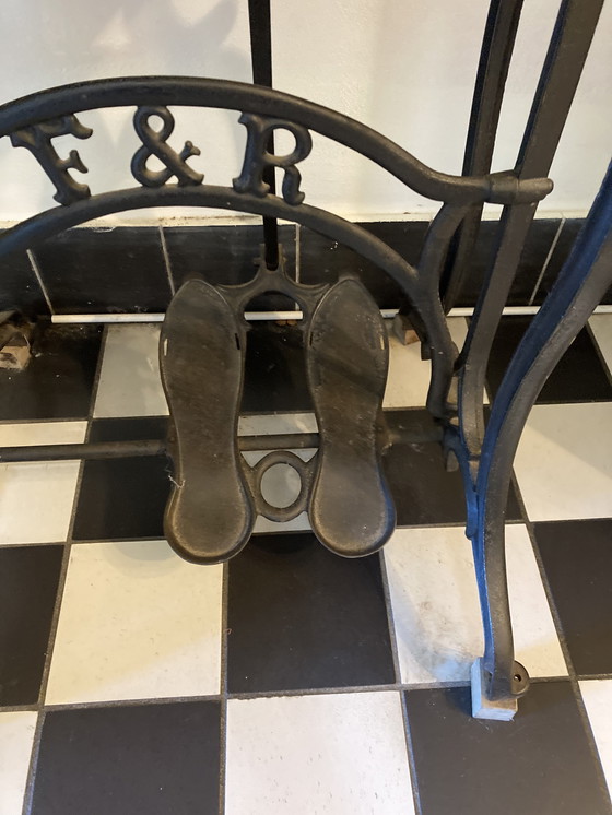 Image 1 of Antique step sewing machine from 1873