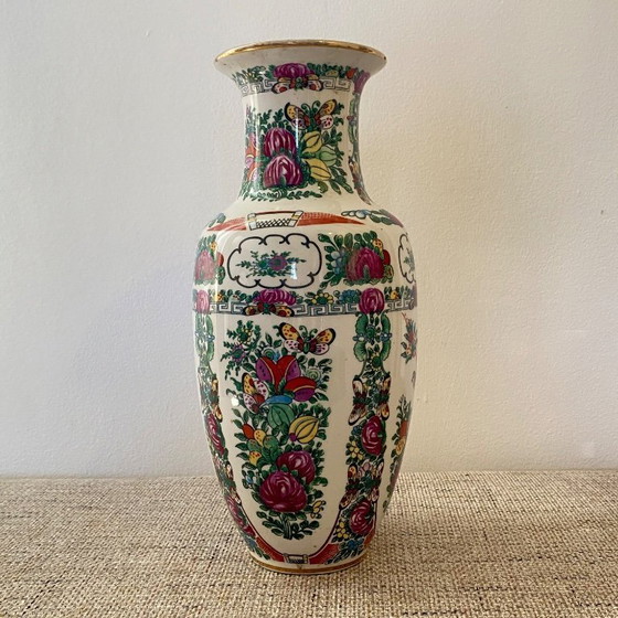Chinese vase H.32 – Porcelain (photo 5 of 6)