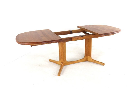 Image 1 of Glostrup oval 2x extendable dining table Danish design
