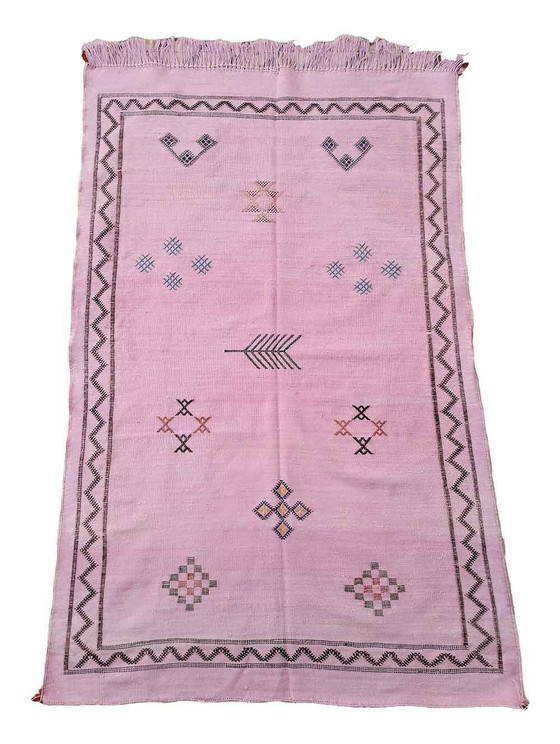 Tapis marocain rose sabra 100x150 cm – tenture murale en soie de cactus tissée à la main – Wool, Cotton (photo 5 of 5)