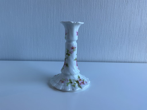 chandelier en porcelaine ancienne