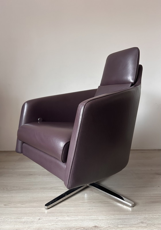 Image 1 of IPDesign Boss armchair