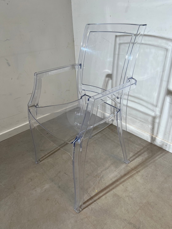 Fauteuil design transparent « Arthur » – Sieste (photo 3 of 5)