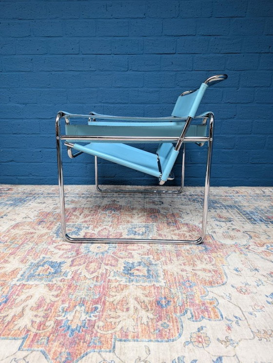 Image 1 of Vintage blauwe Wassily fauteuil, Marcel Breuer, jaren 80