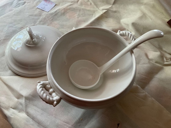 Image 1 of Sopera de porcelana Boch