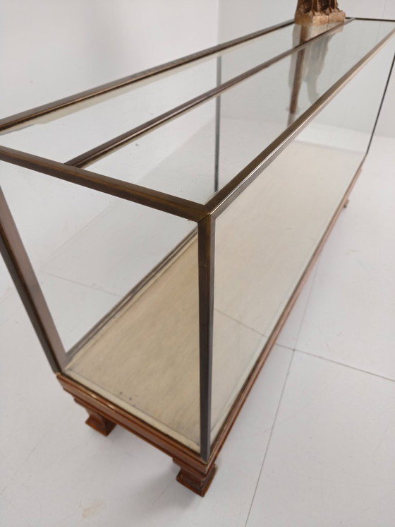 Image 1 of Bancone da negozio inglese antico in ottone – Modello stretto con misure in metri