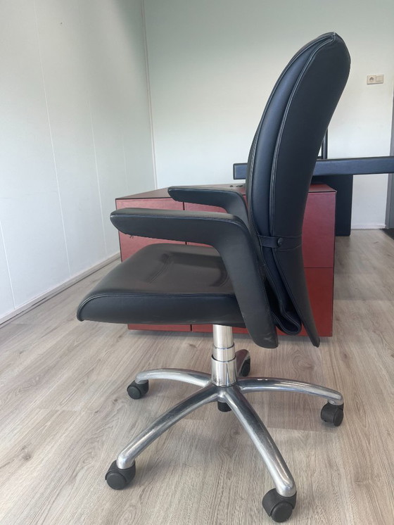 Image 1 of 2x Poltrona Frau „Brief Meeting“ Design-Bürostühle – Emilio Ambasz – Italienisches Design