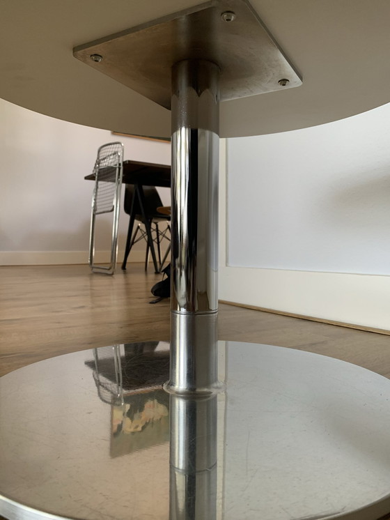 Image 1 of Mesa de centro o mesa auxiliar circular Pierre Paulin Artifort