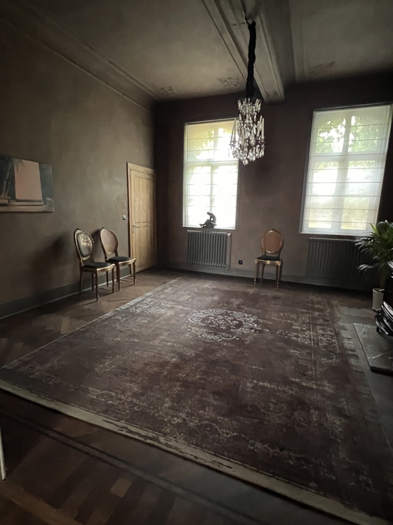 Tappeto di design Louis De Poortere Fading World Tappeto a medaglione – Ebano – 280 × 360 cm (photo 7 of 15)