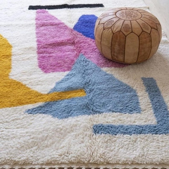 Image 1 of Alfombra marroquí Beni Ouraine hecha a mano con coloridos estampados, 1,4/2,6 m