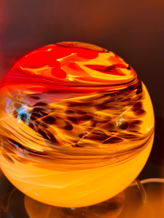 Image 1 of Uniek Murano swirl lamp