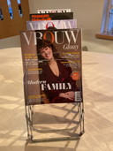Verchromter Akkordeon-Zeitschriftenständer Luther Evans
