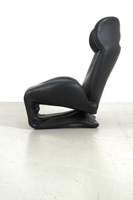 Image 1 of Sillón Cassina Wink en piel negra diseño Toshiyuki Kita