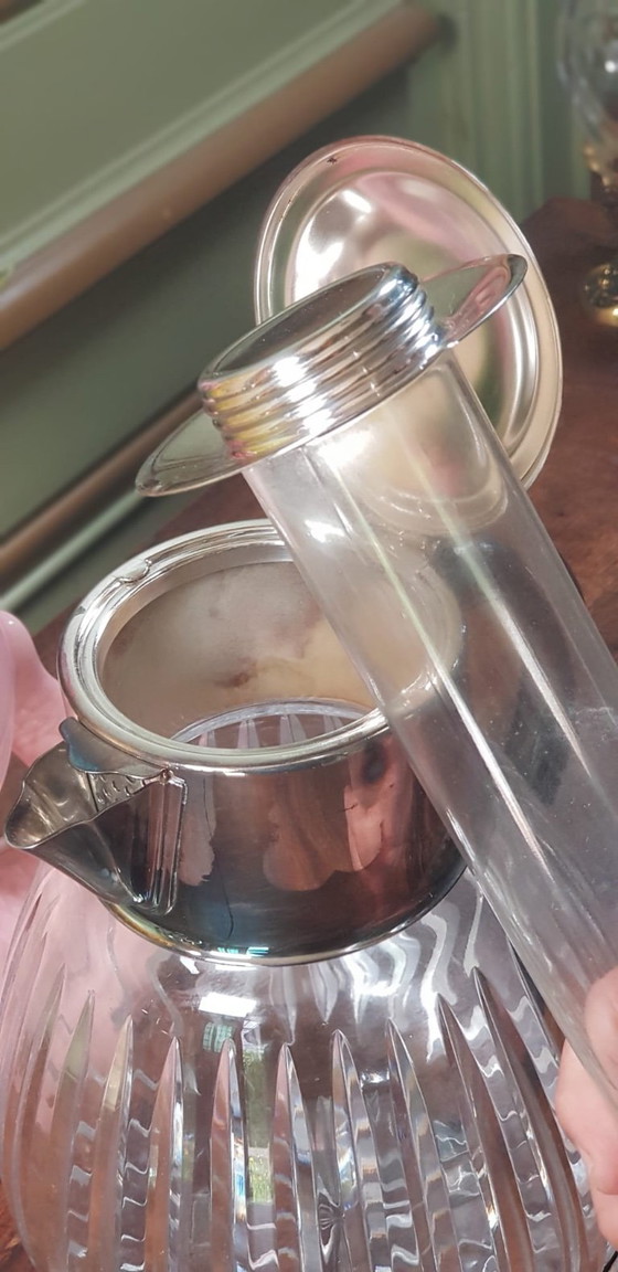 Image 1 of Vintage glazen en metalen sinaasappelsapkan uit de jaren 60.