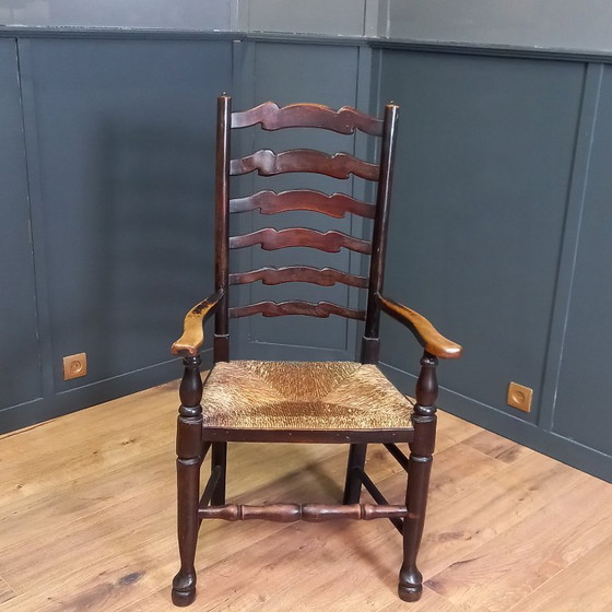 Image 1 of Country-style chair in Georgian style