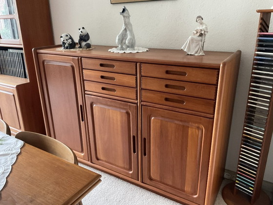 Bella credenza in teak di design danese Dyrlund – Credenze alte, Legno (photo 3 of 5)