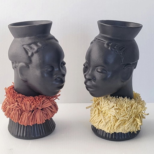 PAIR OF VINTAGE 1950S AFRICANIST VASES BLACK CERAMIC & STRAW 50S ROCKABILLY