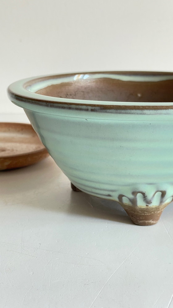 Image 1 of Vintage keramische driepoot pot en schotel