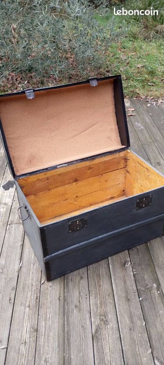 Image 1 of Antike, gewölbte, restaurierte Holztruhe