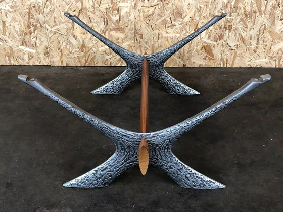 Image 1 of Tavolo da caffè anni '60 e '70 con piano in vetro e metallo in teak