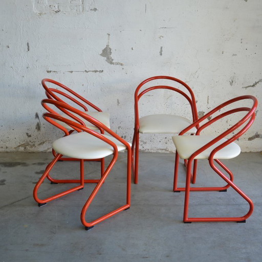 4 chaises tubulaires
