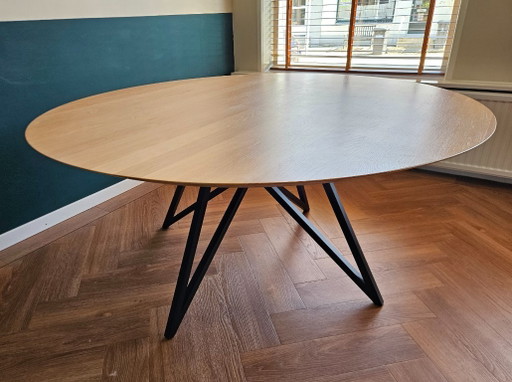 Studio Henk Round Dining Table 160cm Oak with Black Metal Butterfly Base