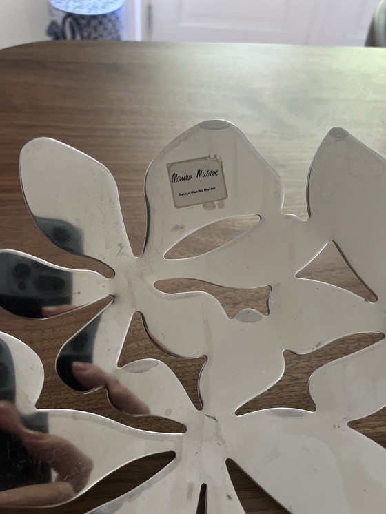 Image 1 of IKEA rvs schaal ongeveer 36 cm doorsnede