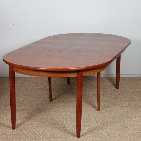 Image 1 of Large round extendable teak dining table, 1960
