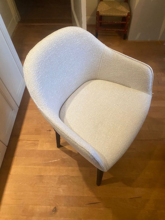 Image 1 of Vitra - Softshell con braccioli - Rivestimento: Nubia 01 - Base: Quattro gambe nero