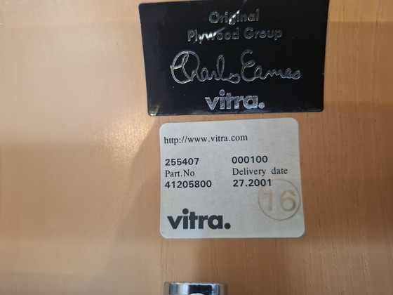 Image 1 of Sillón Vitra Eames LCM