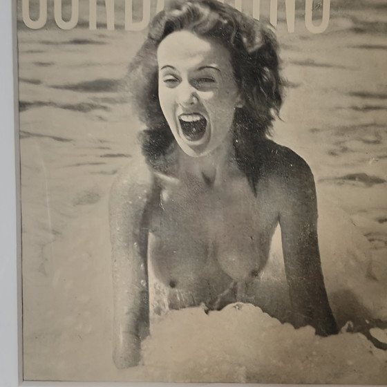 Image 1 of Authentieke ingelijste zomereditie van Health & Efficiency uit 1948 – "Fotoreportage over zonnebaden" – Originele vintage pagina