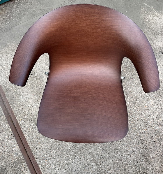 Image 1 of 6 Chaises design en bois Infiniti