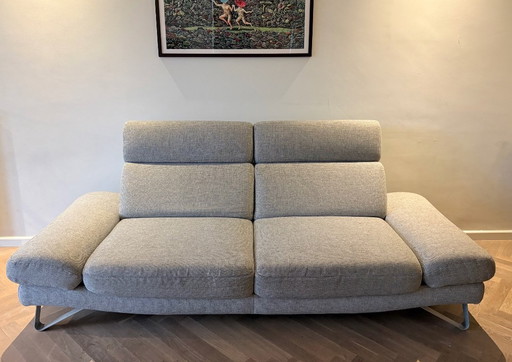 Divano 3 posti Titan di Henders & Hazel in tessuto grigio chiaro (Forlì)