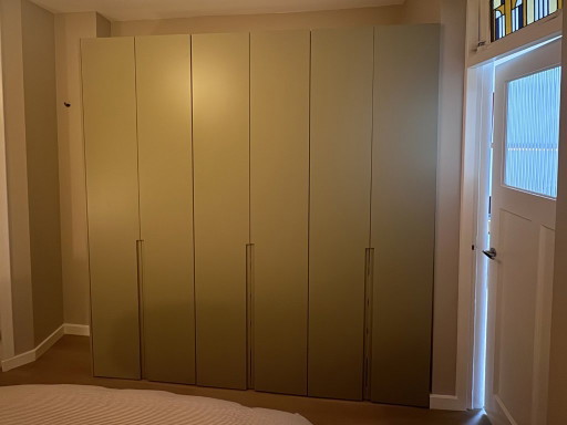 Armoire Ikea avec portes Studio Fedde