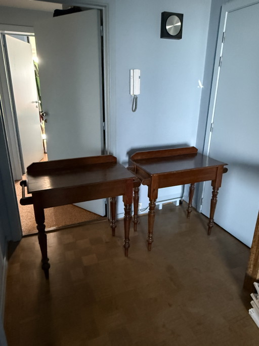 2 antieke houten badkamertafels – bijzettafels, Wood