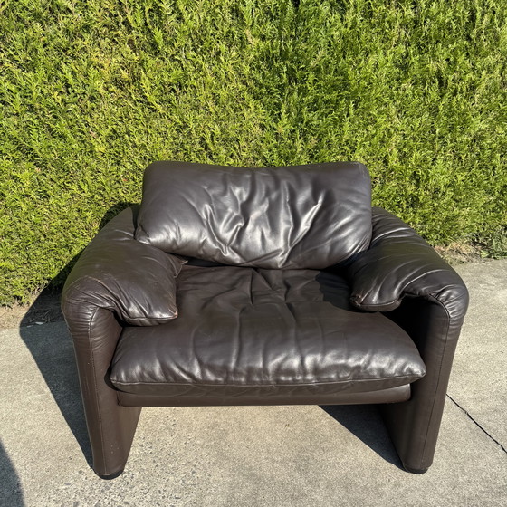 Image 1 of Cassina Maralunga 1-zit