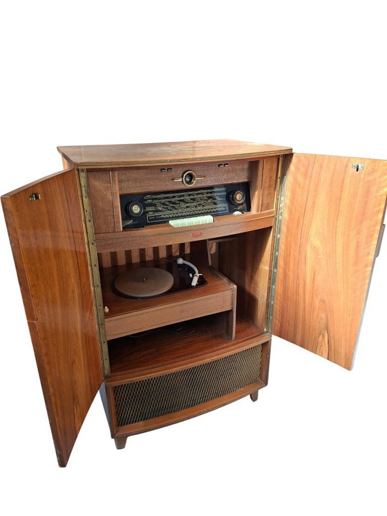 Image 1 of Siemens "Type M 848" mobiele radio-fonograaf – iconisch ontwerp uit de jaren 50