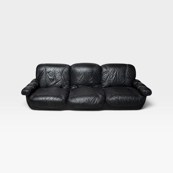 Sofa from the 70s – 3-5 seaters, Leather (photo 3 of 15)