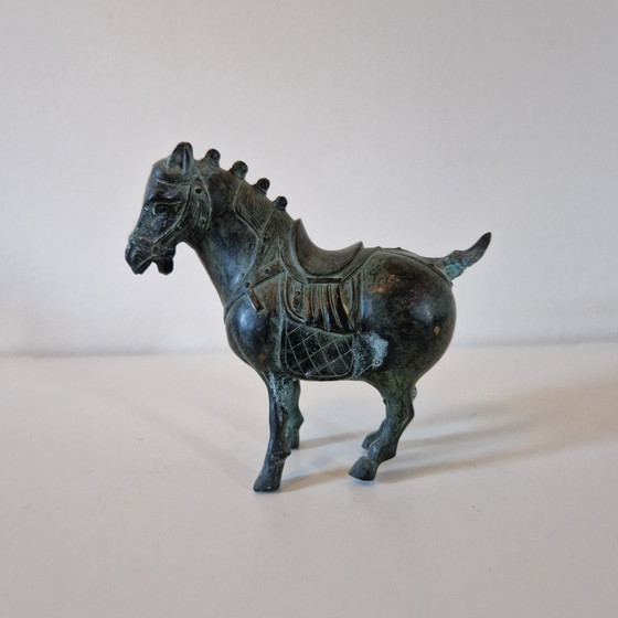 Image 1 of Oud beeld uit de 20ste eeuw brons paard