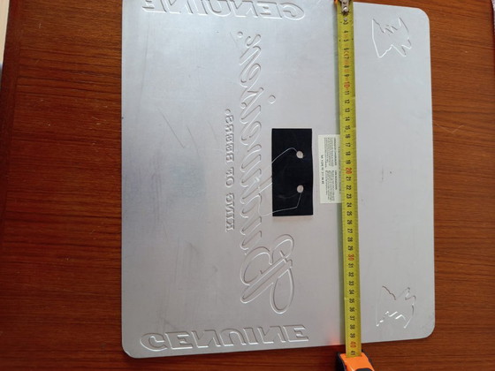 Image 1 of BUDWEISER sign