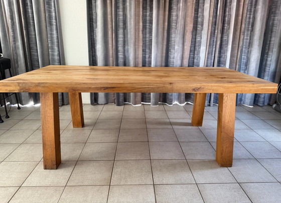 Massief eikenhouten eettafel - robuust en stijlvol (photo 2 of 5)