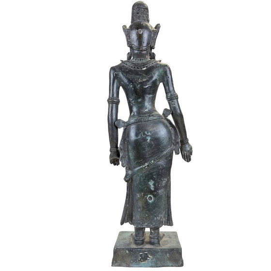 Estatua Devata de Bronce del Sudeste Asiático – Estilo Jemer – Restos de Antiguo Dorado de Templo (photo 5 of 10)