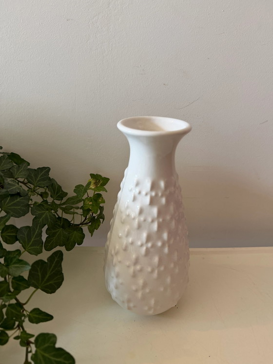 Jarrón blanco West Germany años 70 – Jarrones, Ceramic (photo 2 of 8)