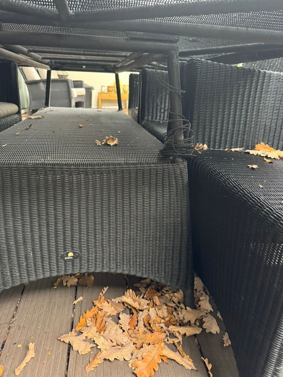 Image 1 of Borek Windsor tuintafel, stoelen en kussen