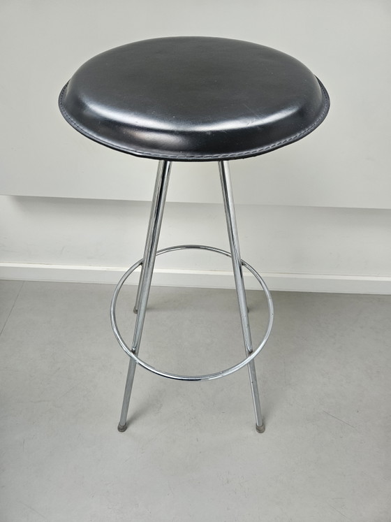 Image 1 of 4 sgabelli da bar vintage cromati neri