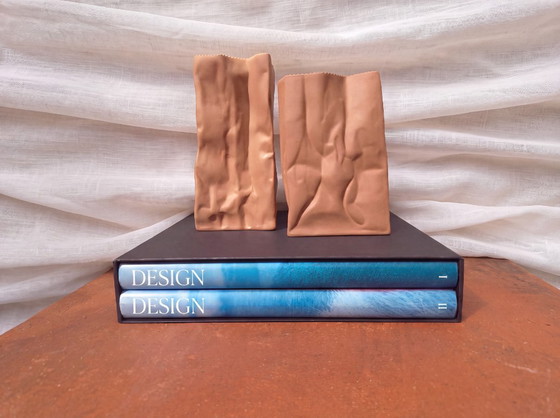 Rosenthal: Set of 2 "Paper Bag" Vases (Tapio Wirkkala) – Porcelain (photo 9 of 12)