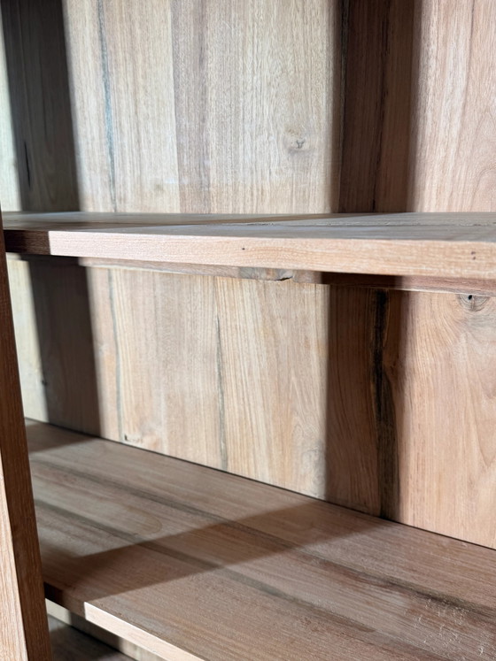 Große Teak Vitrine und Aufbewahrungsschrank – Glass (photo 5 of 6)
