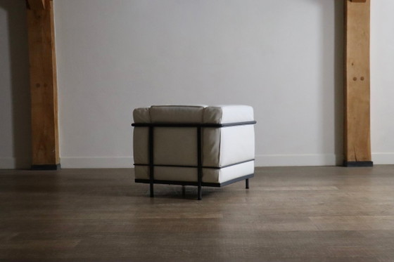 Image 1 of Vintage Cassina LC2 loungestoel van Charlotte Perriand en Le Corbusier