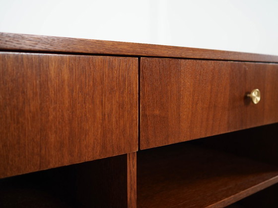 Image 1 of Eiken dressoir, Scandinavisch design